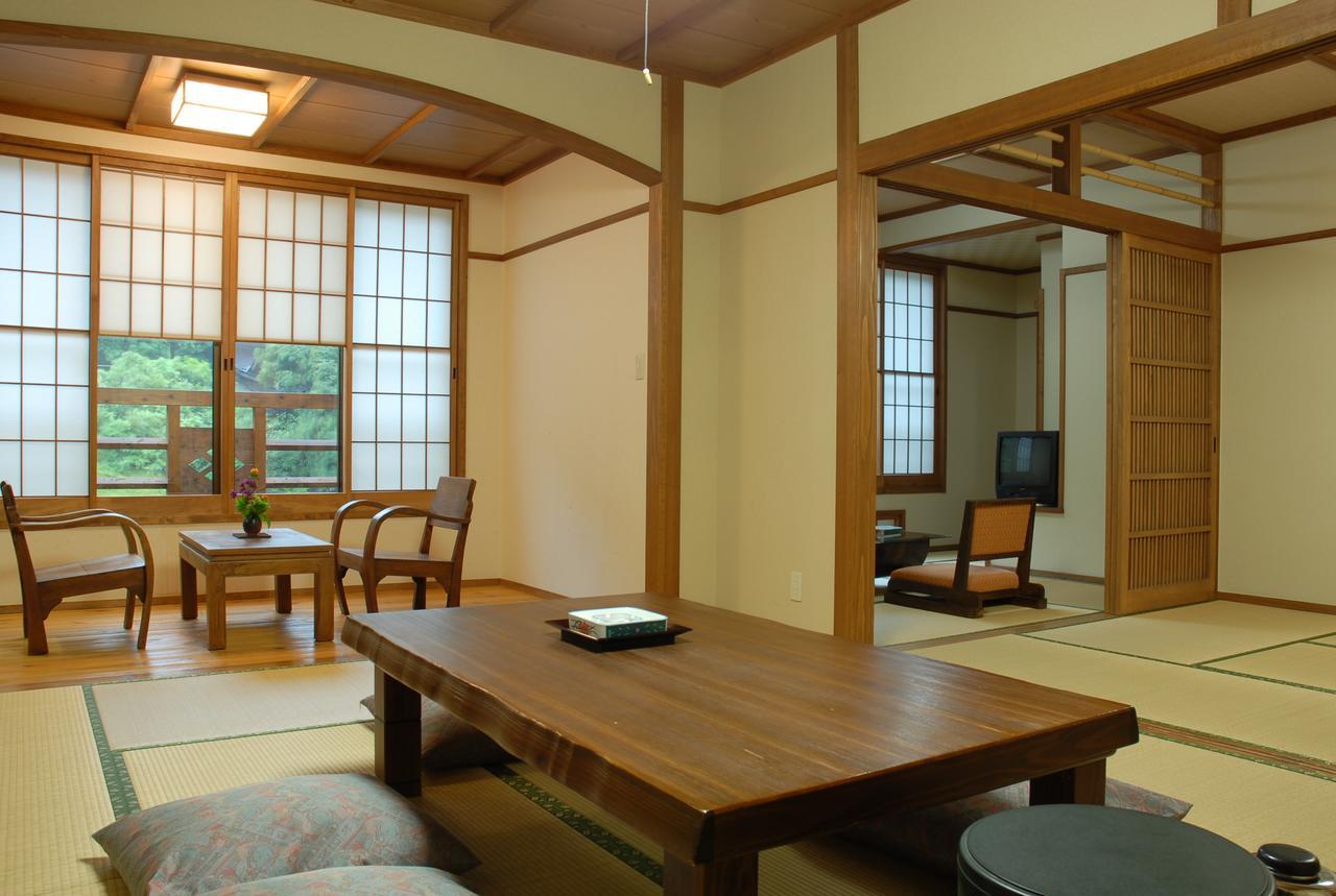 Yamabiko Ryokan Minamioguni Buitenkant foto